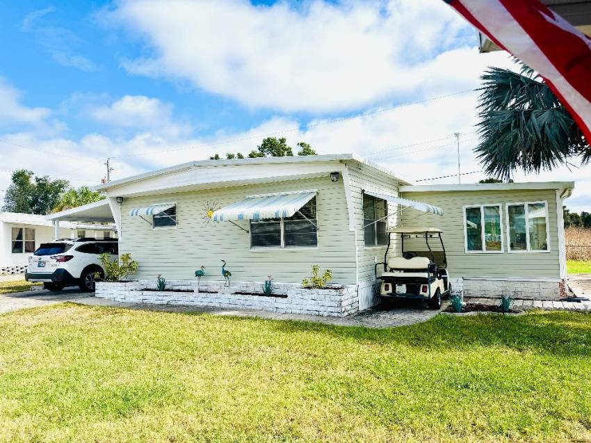 63 Temple Circle a Winter Haven, FL Mobile or Manufactured Home for Sale